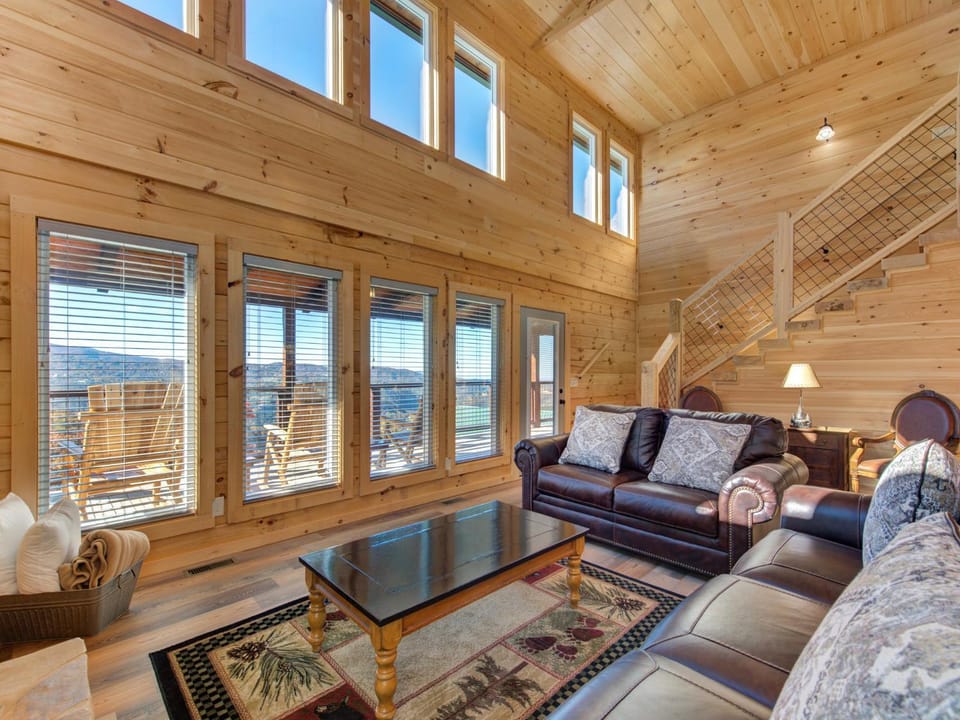 View (from property/room), Living room, Seating area, Mountain view, furniture