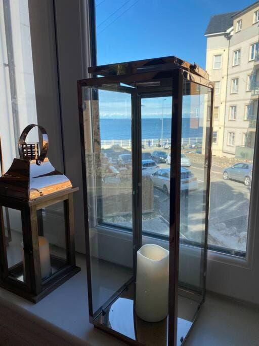 Luxury Modern 1Bed Sea View Apartment Apartment in Wales