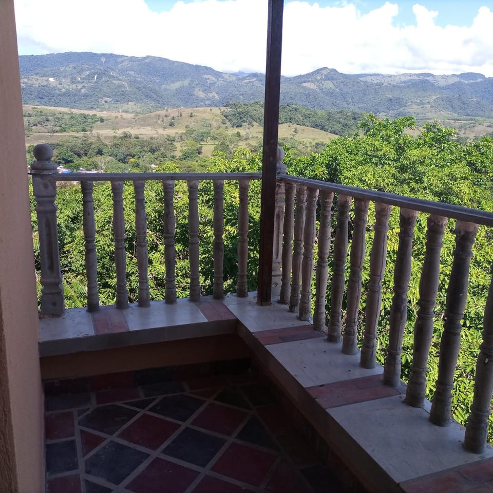 Mountain view, Internal: Not applicable to any particular room