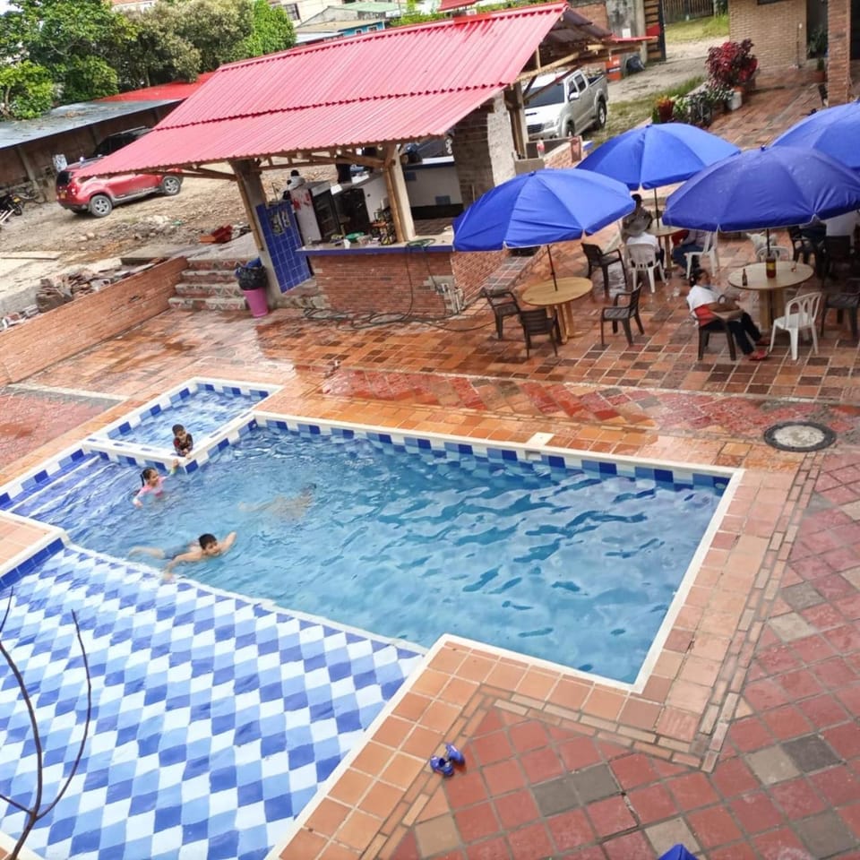 Swimming pool