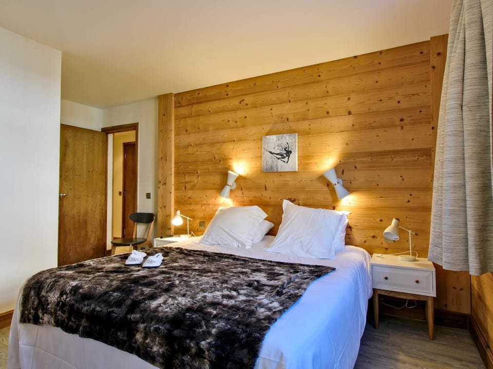 Luxueux Appartement 2 Chambres au Cœur de Courchevel 1850, Balcon, Parking et Services Inclus - FR-1-613A-7 Apartment in Saint-Bon-Tarentaise