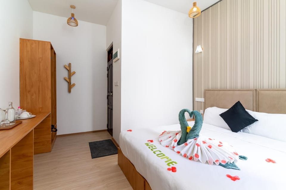 Bed, Photo of the whole room, Bedroom, towels, wardrobe
