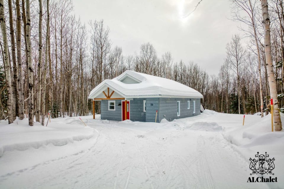 Le Loonix- Chalet familiale avec Spa Chalet in Baie-Saint-Paul