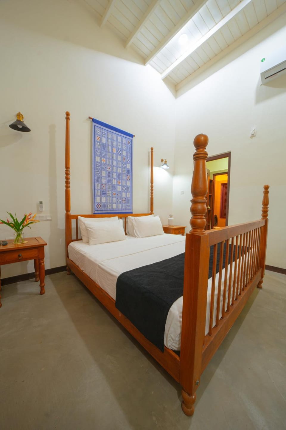 Bed, Bedroom, air conditioner