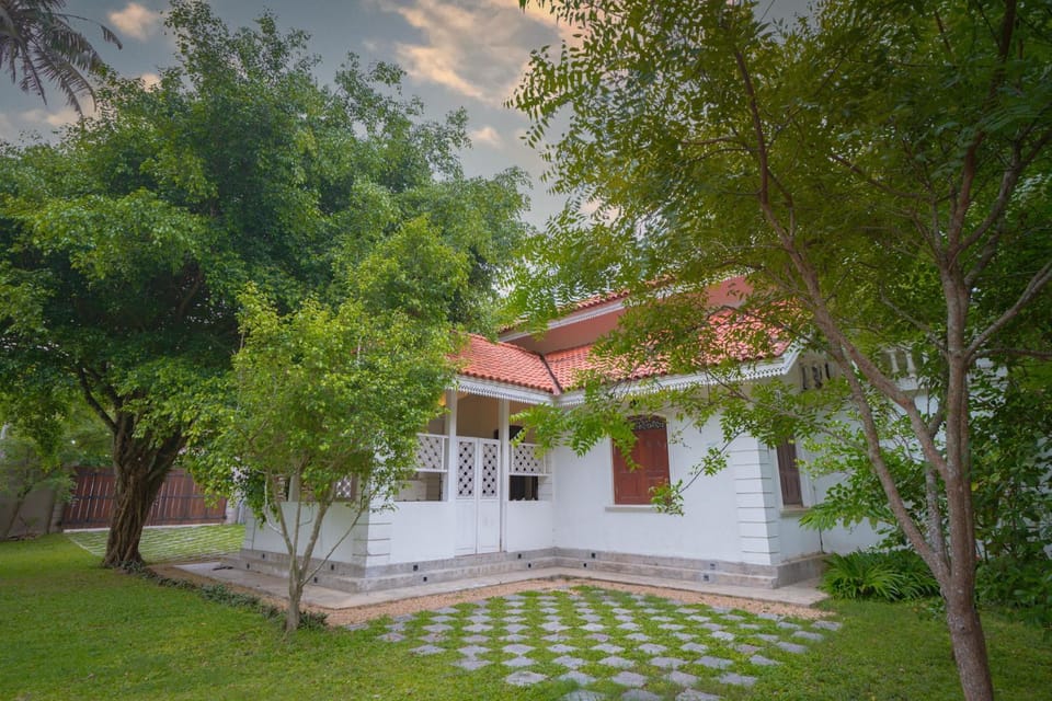 Property building, Natural landscape, Garden view