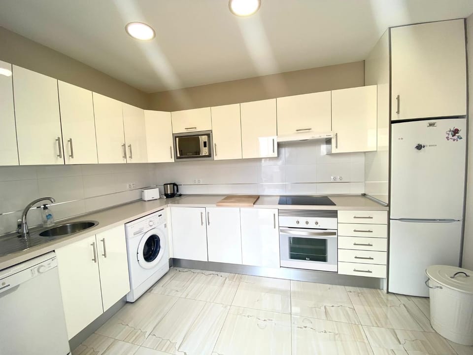 Kitchen or kitchenette, dishwasher, minibar, pet friendly, toaster, washing machine