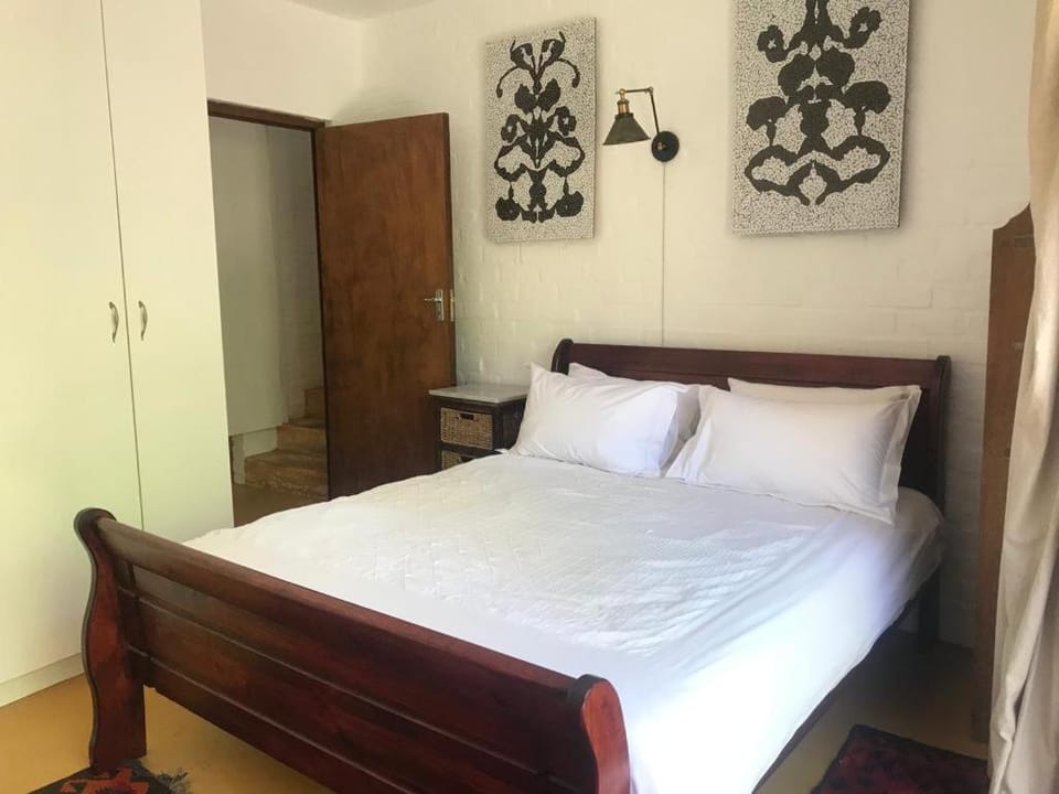 Fig Tree Cottage Close to Sea and Shops Apartment in Cape Town