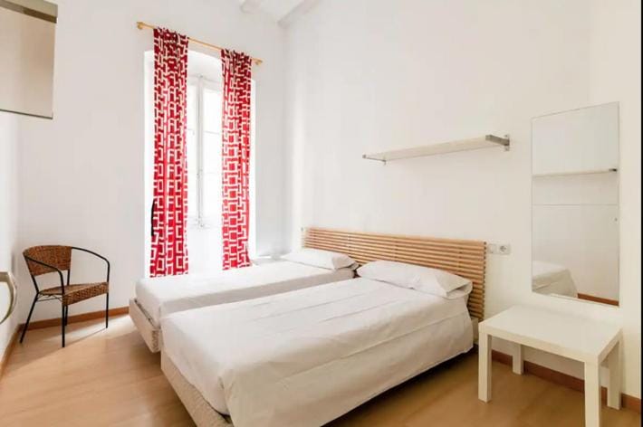 Bed, Bedroom