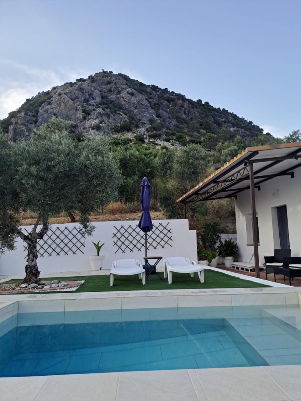 Garden, Mountain view, Pool view, Swimming pool, sunbed