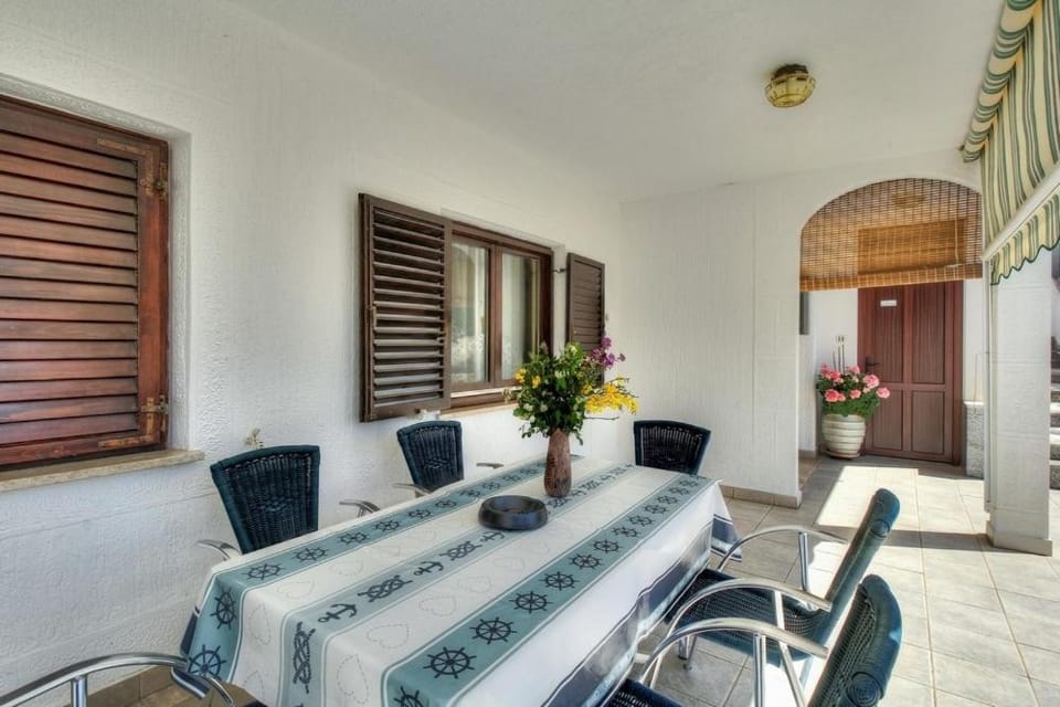Apartments Sonja Zambratija Bed and Breakfast in Istria County