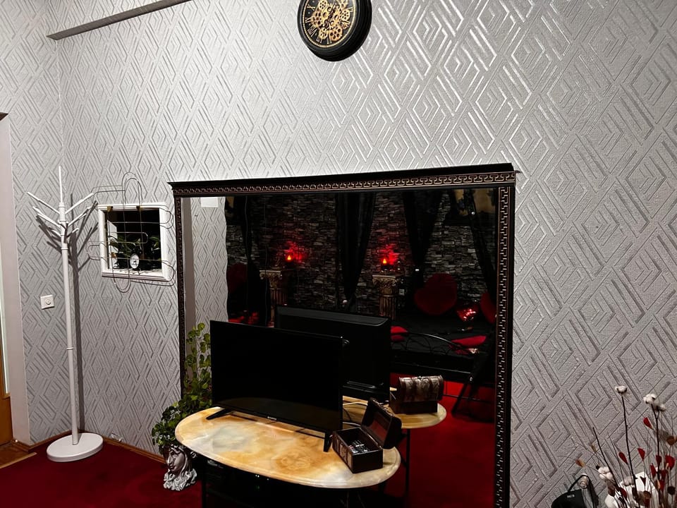 Heart Of Bucharest Erros Studio Apartment in Bucharest