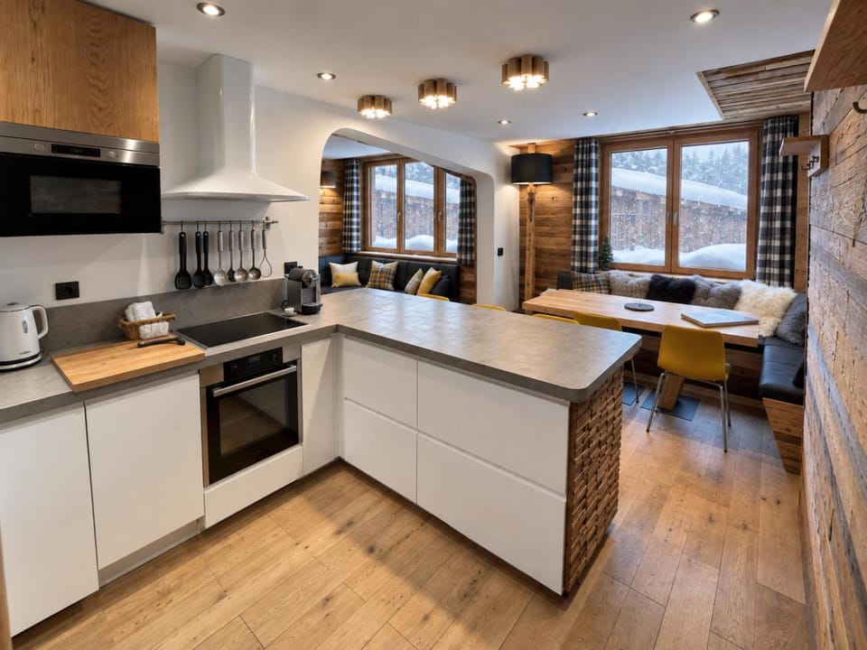 Winter, Coffee/tea facilities, Kitchen or kitchenette, dishwasher, microwave, oven, storage, stove, toaster