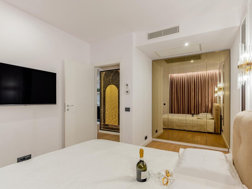 TV and multimedia, Bedroom