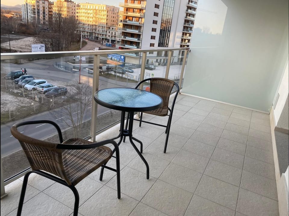 View (from property/room), Balcony/Terrace
