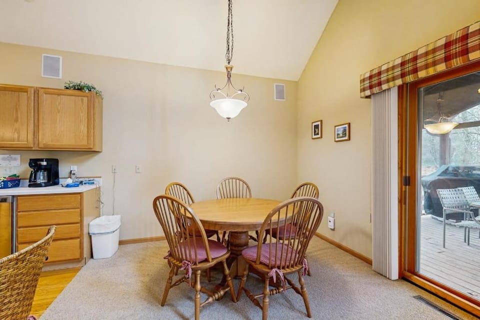 Nekoosa Holiday House in Wisconsin