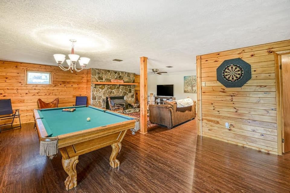 Gleanings Pond Chalet in Garrett County