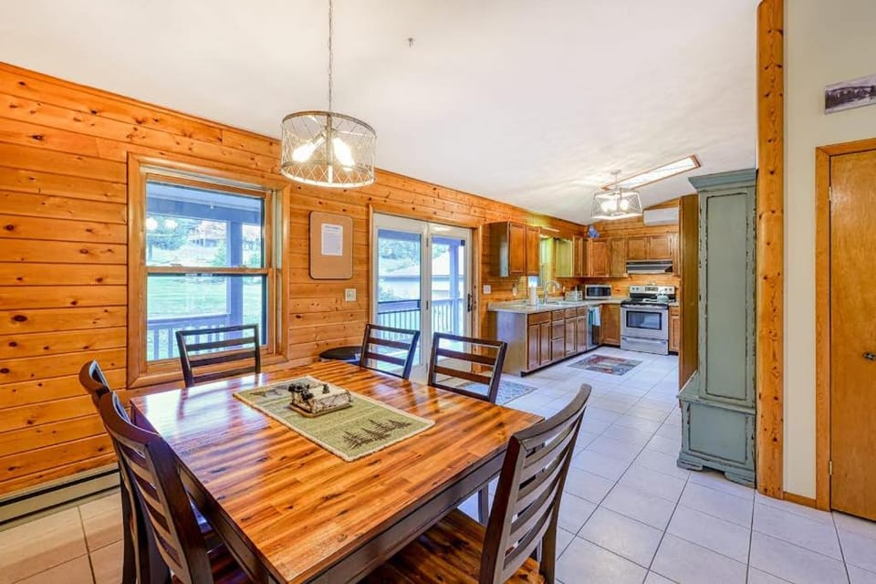 Gleanings Pond Chalet in Garrett County
