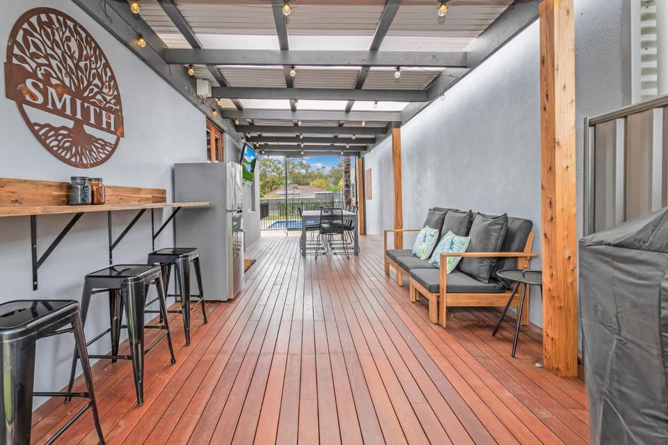 Patio, Seating area