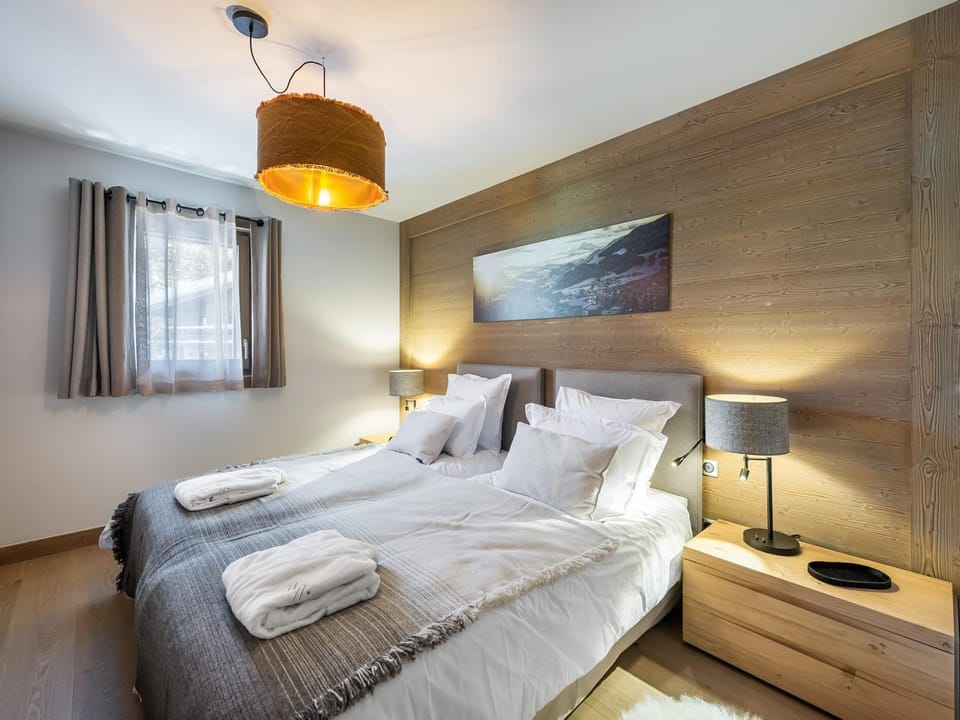 Penthouse à Megève avec Jacuzzi, Sauna, Piscine & Salle de Sport - FR-1-569-27 Apartment in Megève