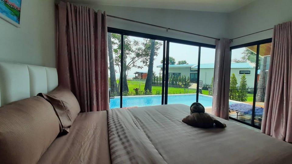 Garden view, Pool view