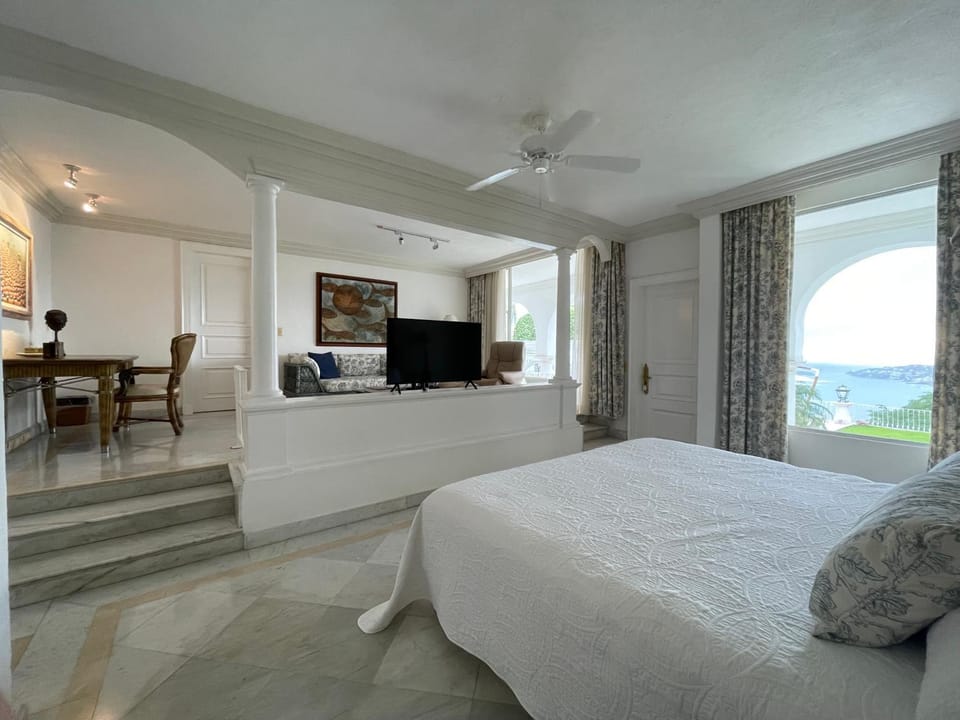 VILLA JADE LUXURY FULL SERVICE STAFF VILLA Villa in Acapulco