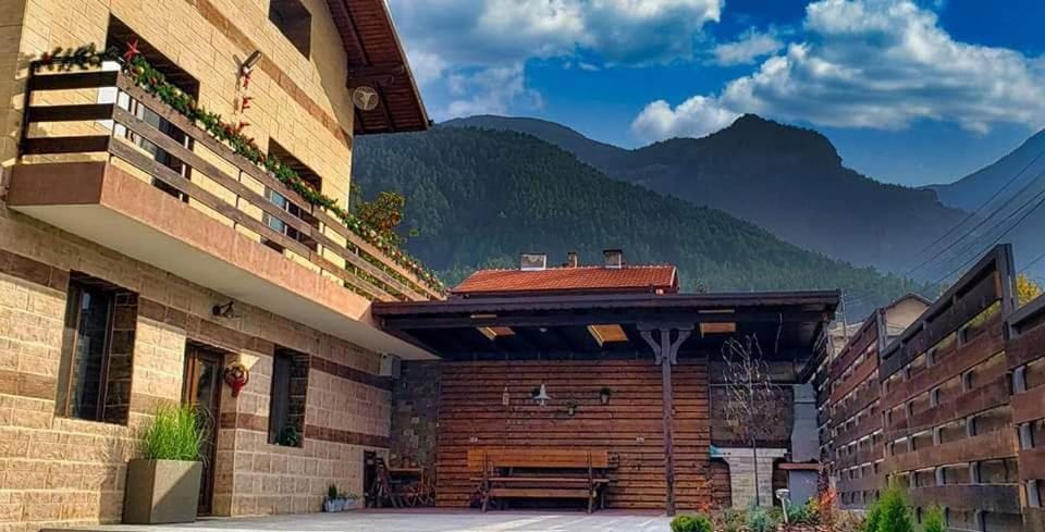 Къща за гости “Приятели“ Villa in Bulgaria