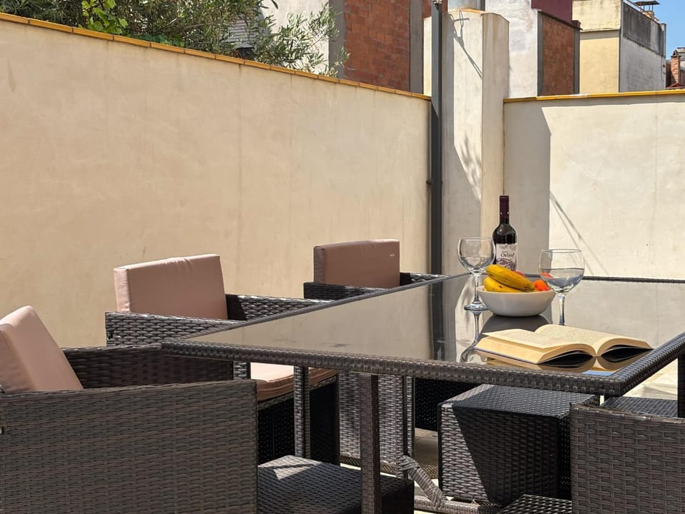 Off site, Solarium, Balcony/Terrace