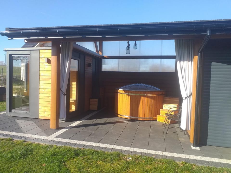 Hot Tub, Sauna, Spa and wellness centre/facilities