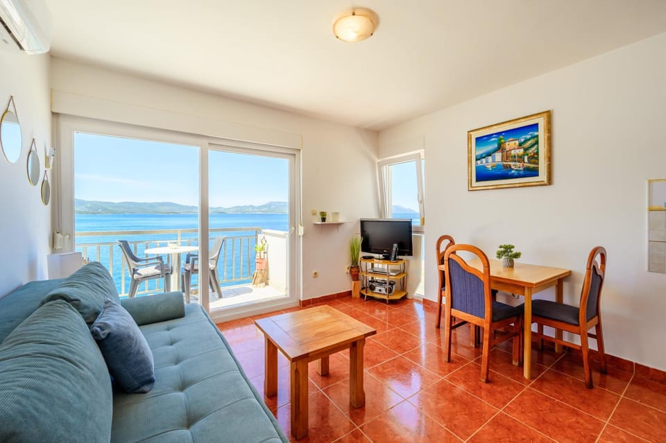 Holiday Home Apartment in Dubrovnik-Neretva County