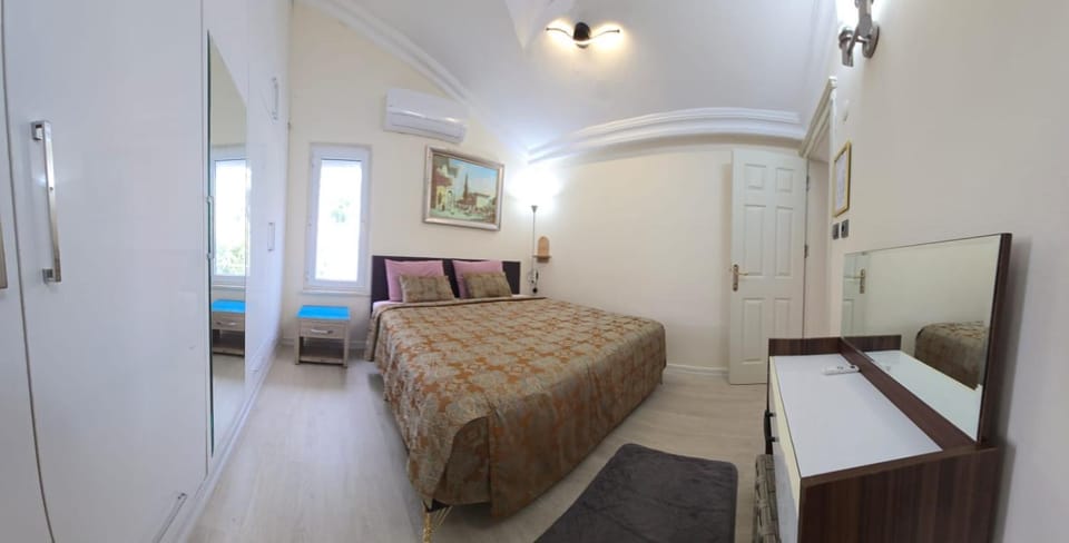 ELIT3-14 BEDS-7rooms FULL TRIPLEX VILLA in BELEK with 10meter PRIVATE POOL & GARDEN WI-FI- Full Kitchen & Bed Equipments-New Air Conditions free parking Villa in Antalya Province