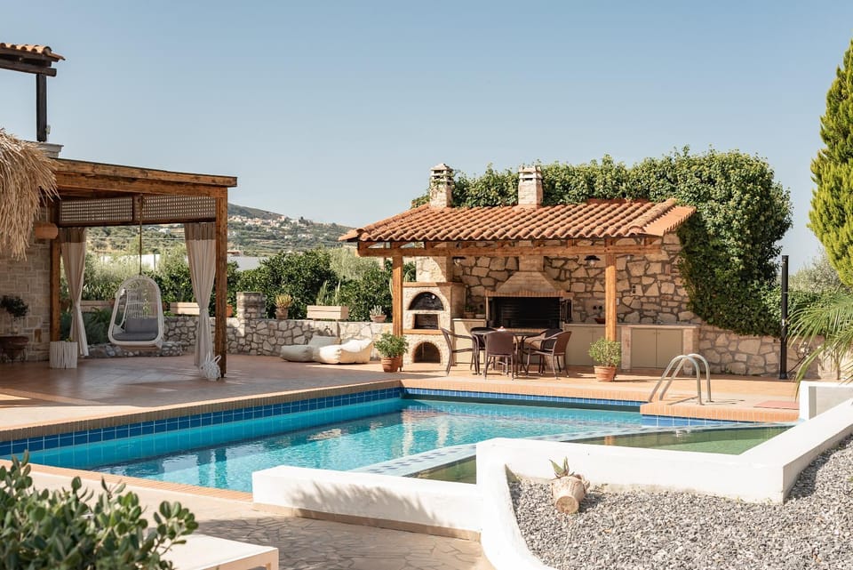 Property building, Swimming pool