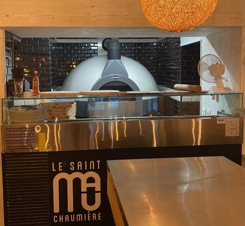 Logis La Chaumière Saint-Maurice Hotel in Haute-Savoie