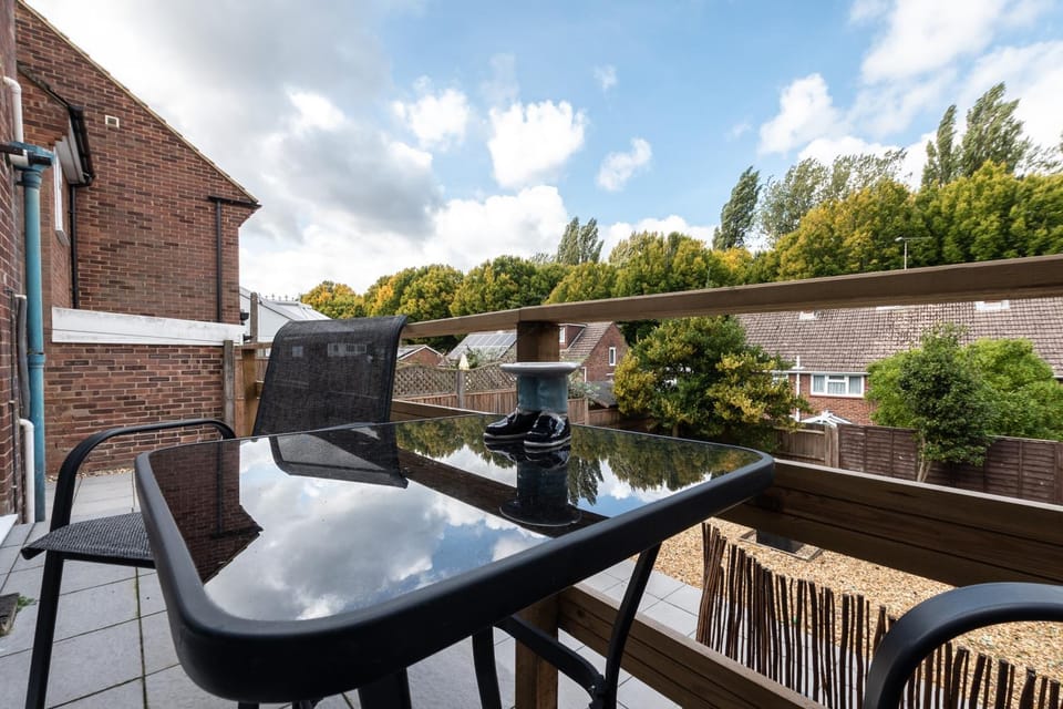 Patio, Day, View (from property/room), Balcony/Terrace, Seating area
