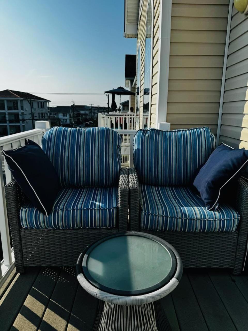 Family Friendly Beach Block Ocean View 3 BR, 2 BA, Condo near Wildwood Crest and Convention Center House in Wildwood