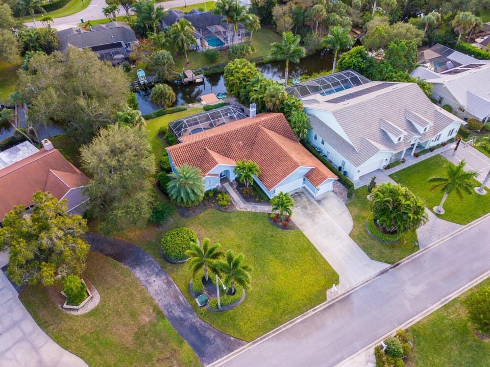 Bird's eye view, Garden view