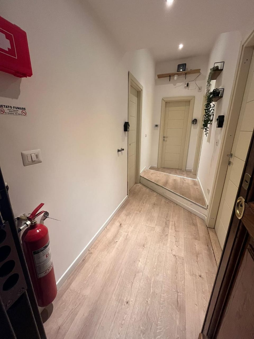 Cavalleggeri Rooms Opposite St Peters Basilica Bed and Breakfast in Rome