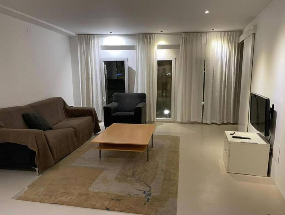 LovelyLoft Explanada Apartment in Alicante