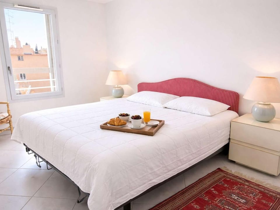 Appartement avec climatisation et parking - 4 pers. - FR-1-226A-121 Apartment in Saint-Raphael