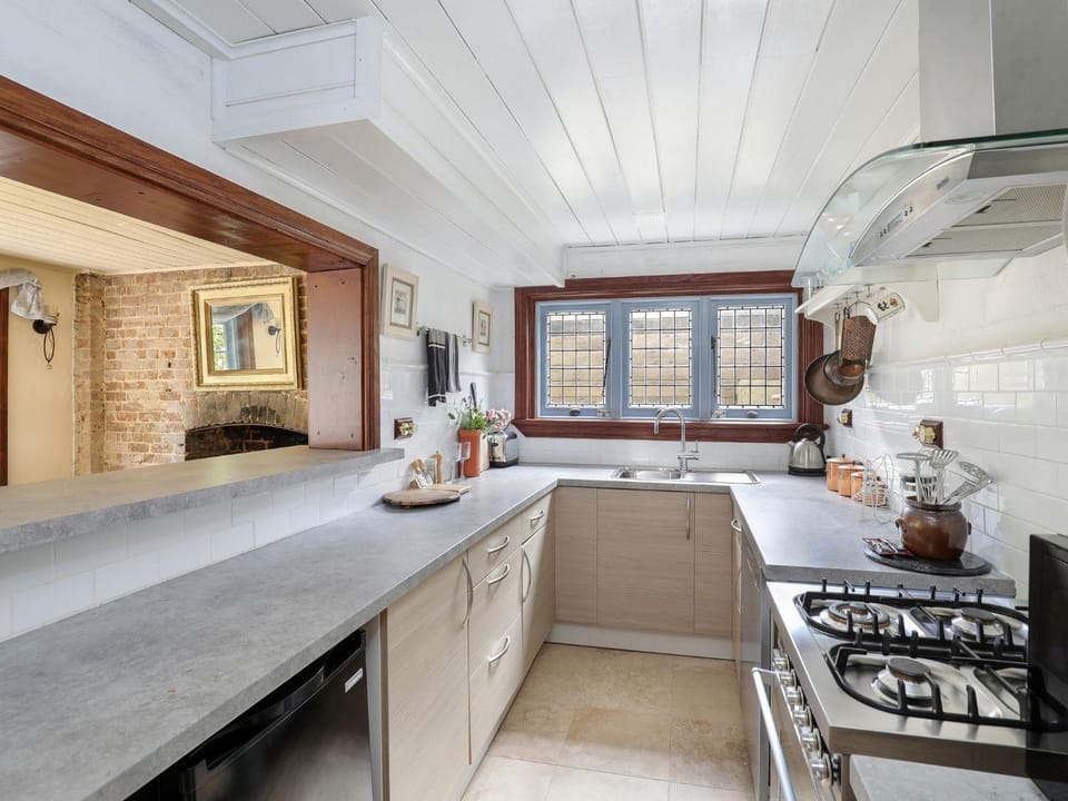 Kitchen or kitchenette, dishwasher, minibar, pet friendly, stove