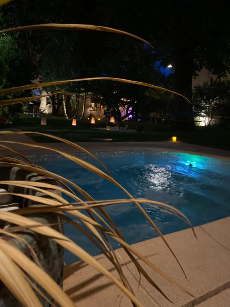 Swimming pool