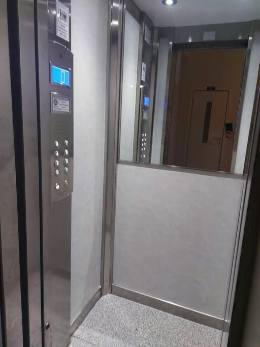 elevator