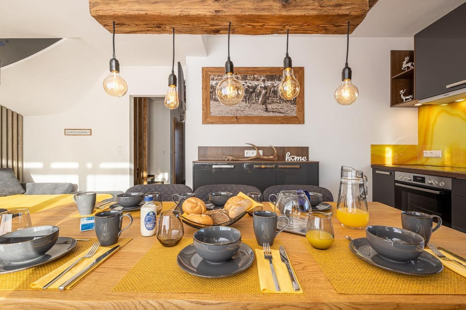 Dining area, Food, Food