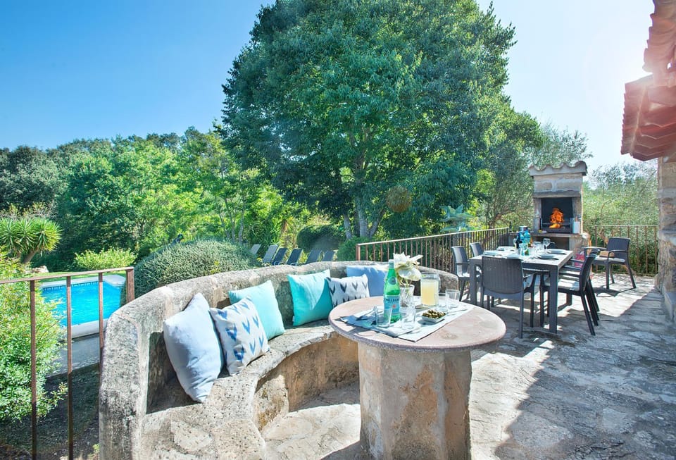 BBQ facilities, Balcony/Terrace