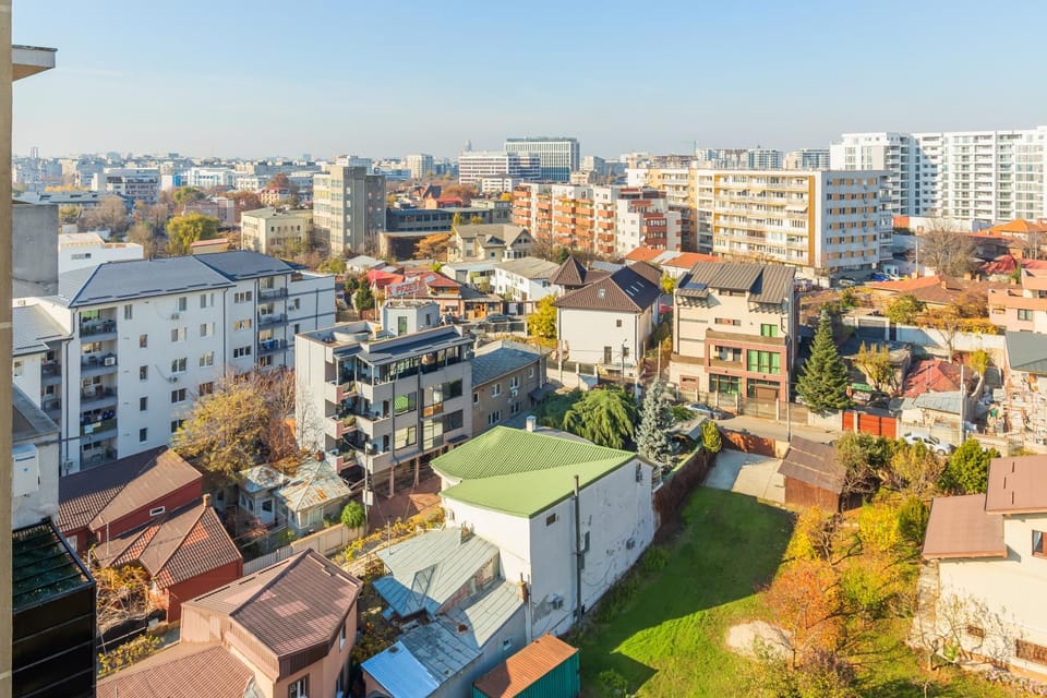 Neighbourhood, City view