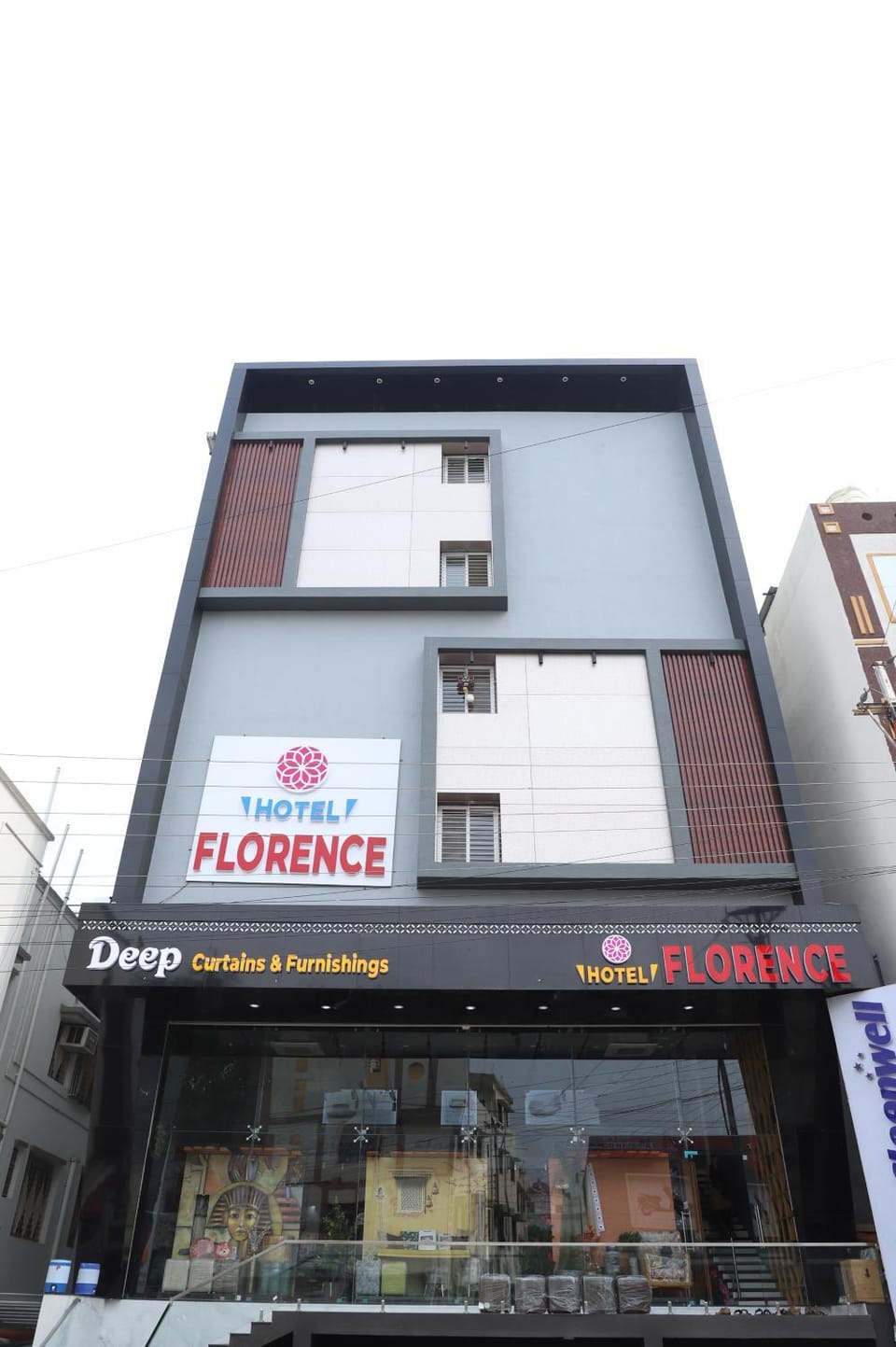 Property building, Facade/entrance