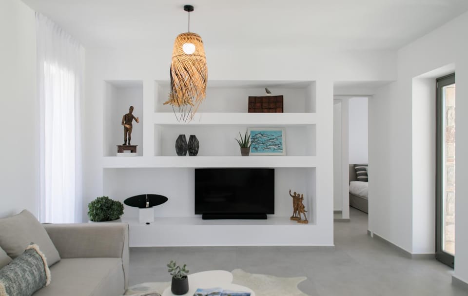 STONE VILLA NAXOS Villa in Naxos, Naxos and Lesser Cyclades, Greece