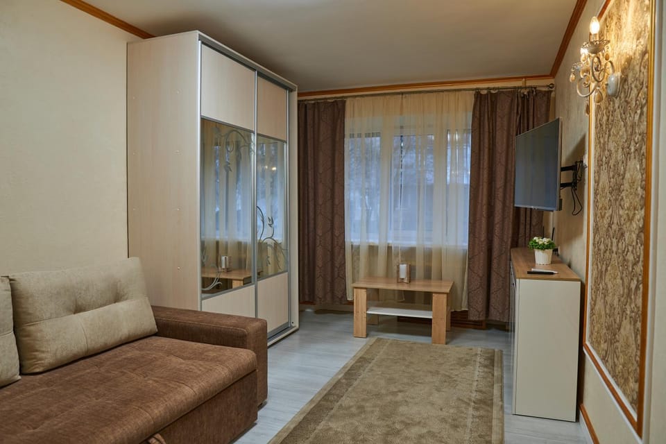 Центр 1-поверх кондиціонер жалюзі на вікнах wifi Apartment in Lviv Oblast