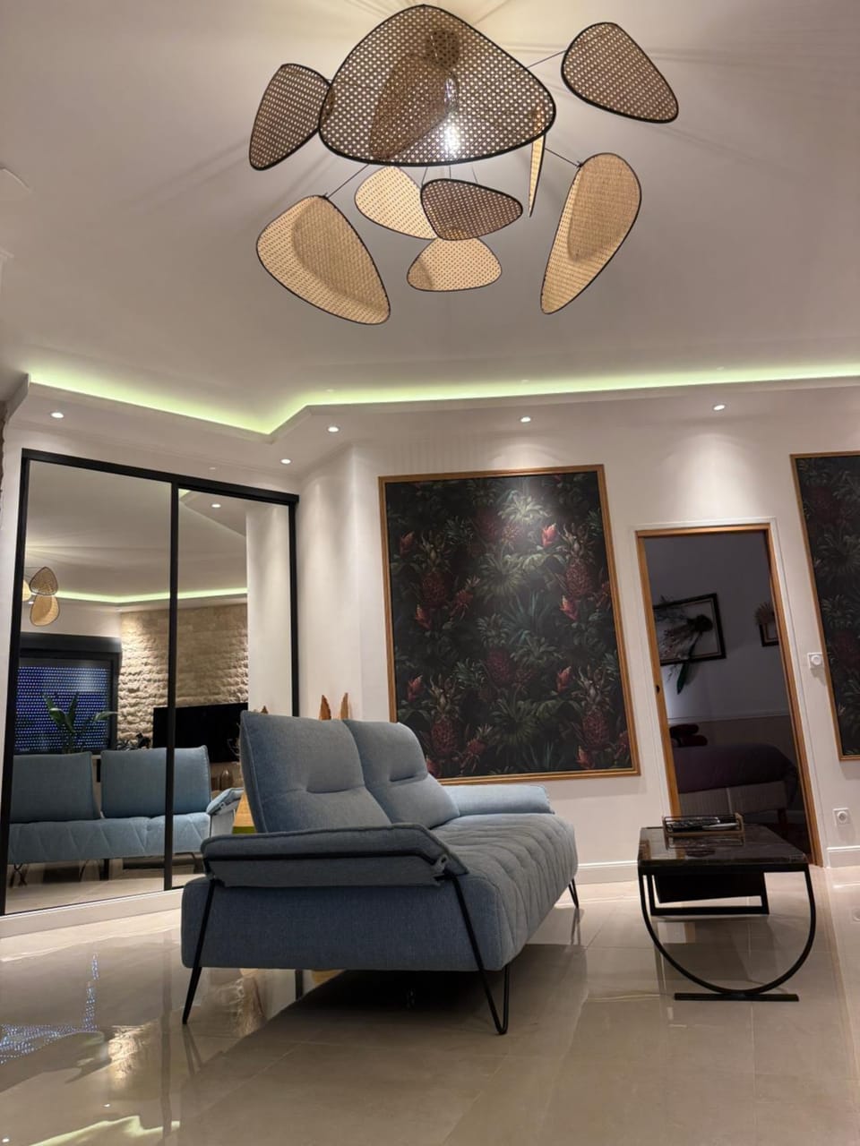TV and multimedia, Living room