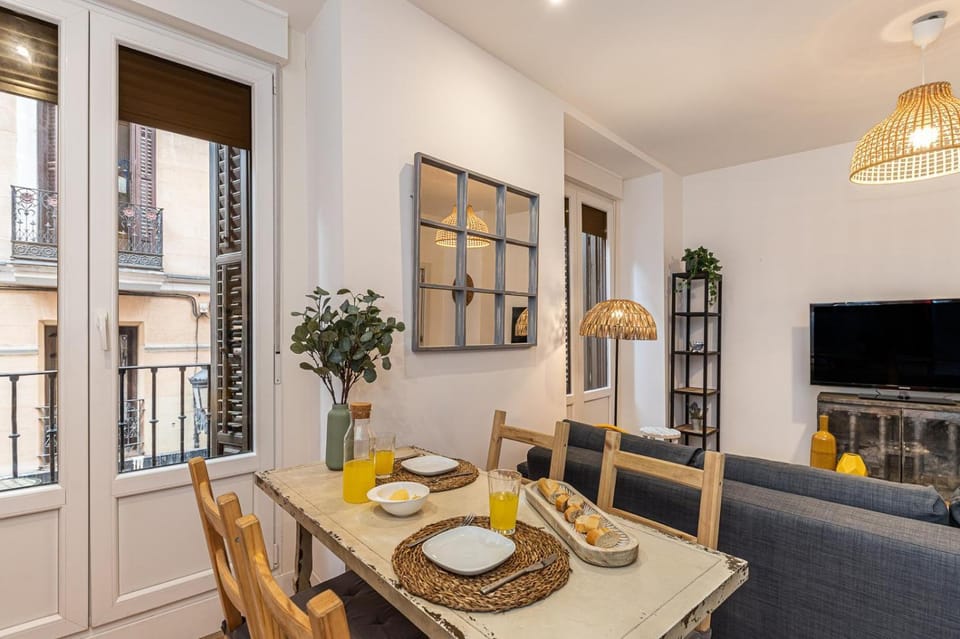Queen's Plaza Mayor Madrid - Alquiler Corta Duración Apartment in Centro