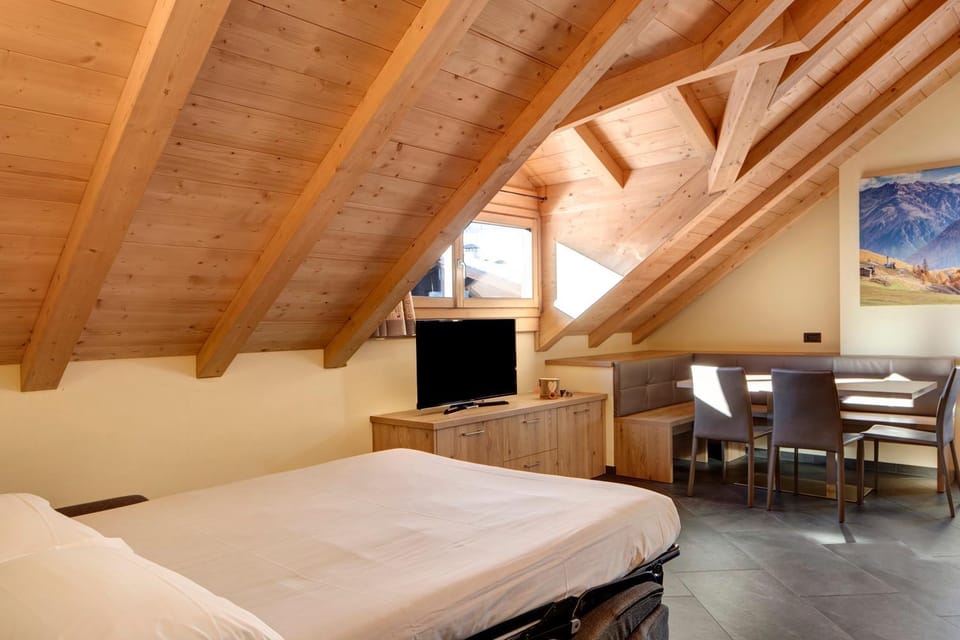 Property building, Living room